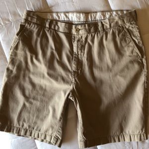 Mens Casuals Size 40 khaki  4 Pocket Shorts